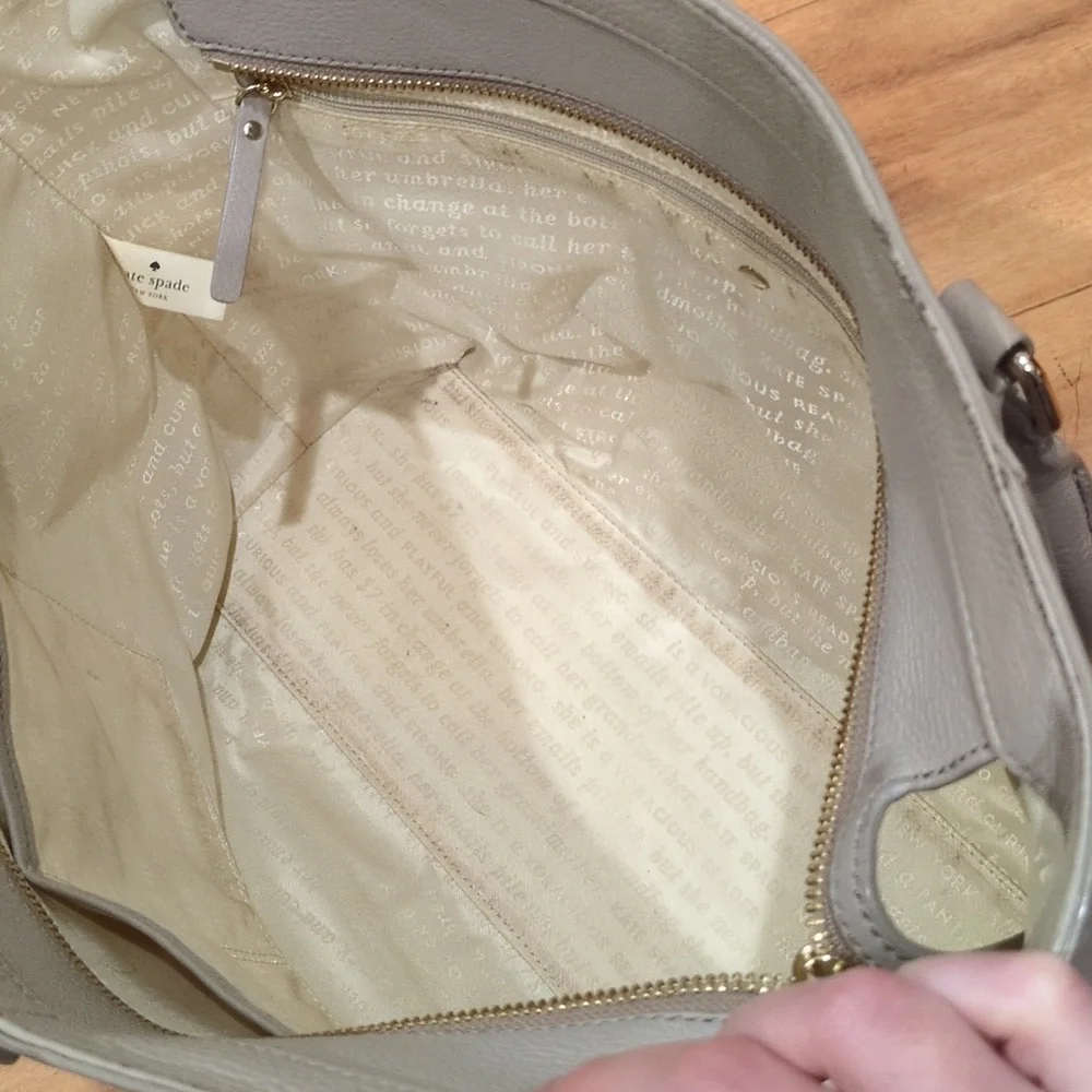 Kate Spade PROJECT Renny Drive Francis in clocktower Taupe Bag STORYBOOK Lining - Picture 12 of 15